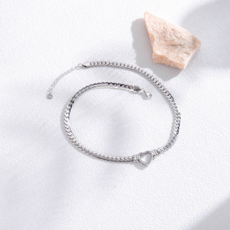 Auryn open heart bracelet